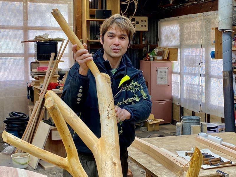 mo-guzMOCTION枝の棚