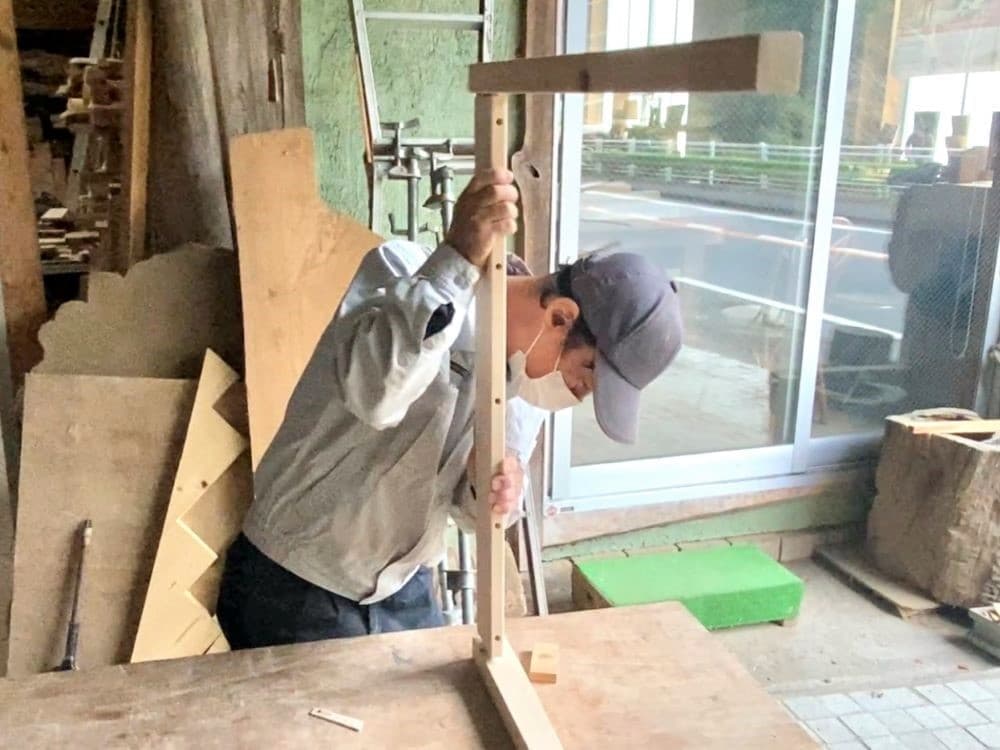 ニレさん組み立て中