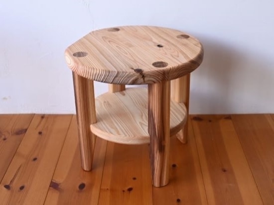 安達スツール小