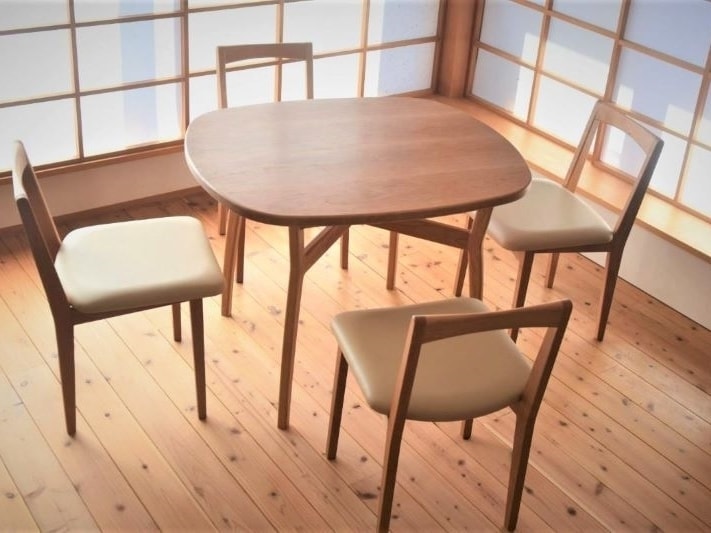 mo-guzダイニングセット
